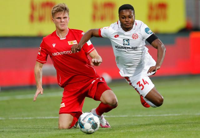 我们不难发 我们不难发