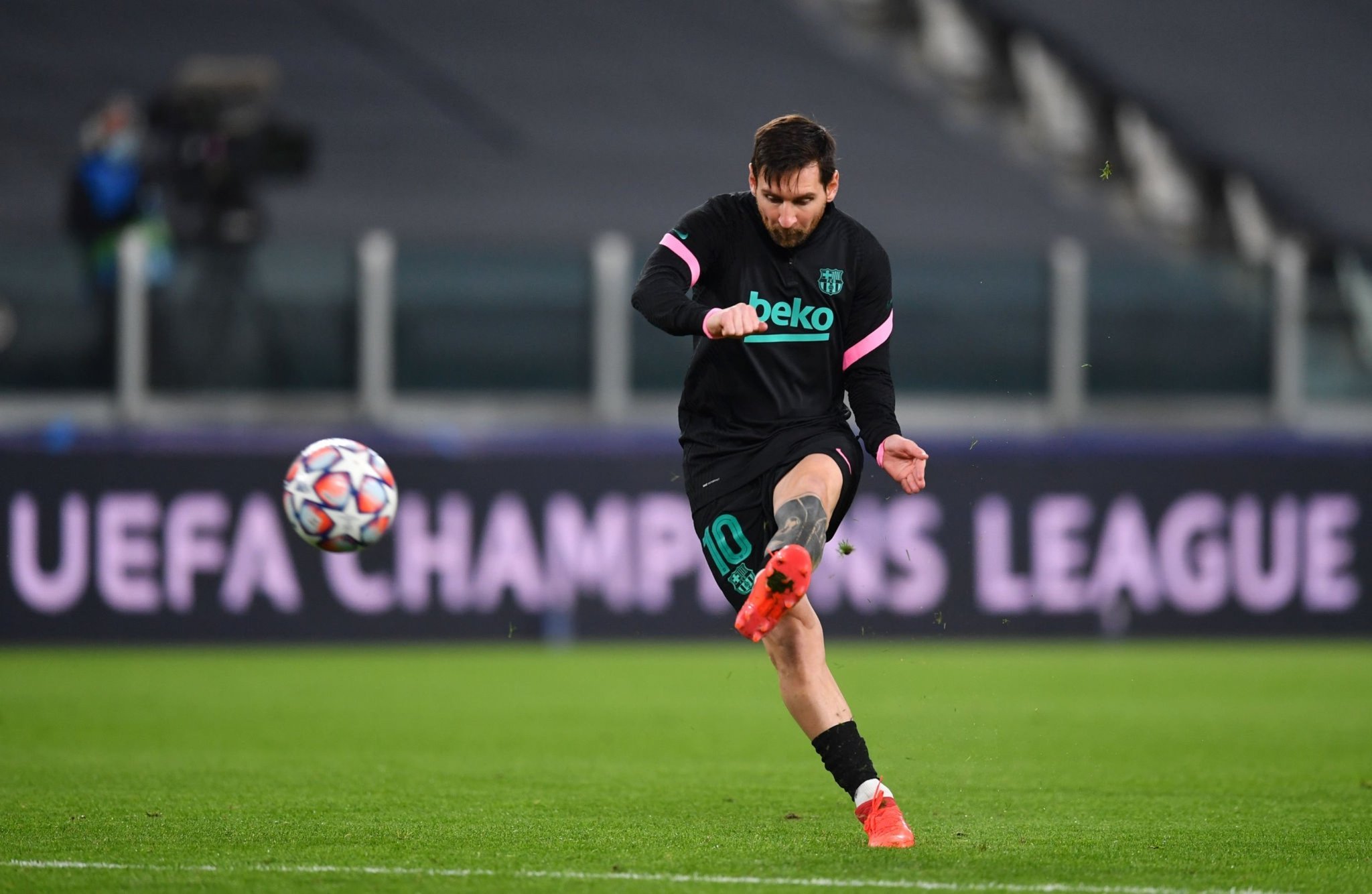 断上升的年 断上升的年