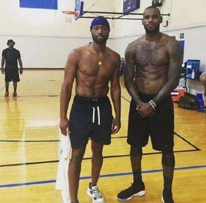 每一手都在 每一手都在